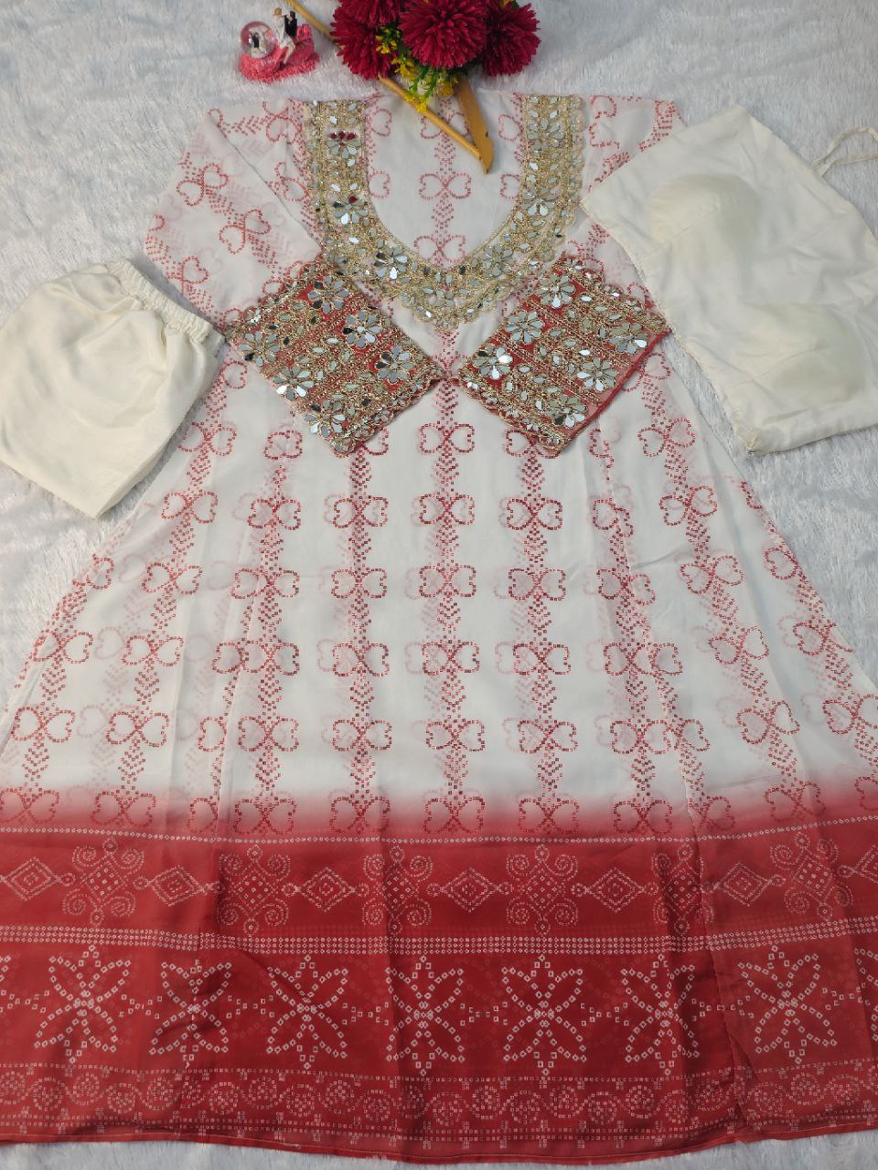 Step into Comfort & Class with Our Baggy Style Anarkali Kurti Set β¨π